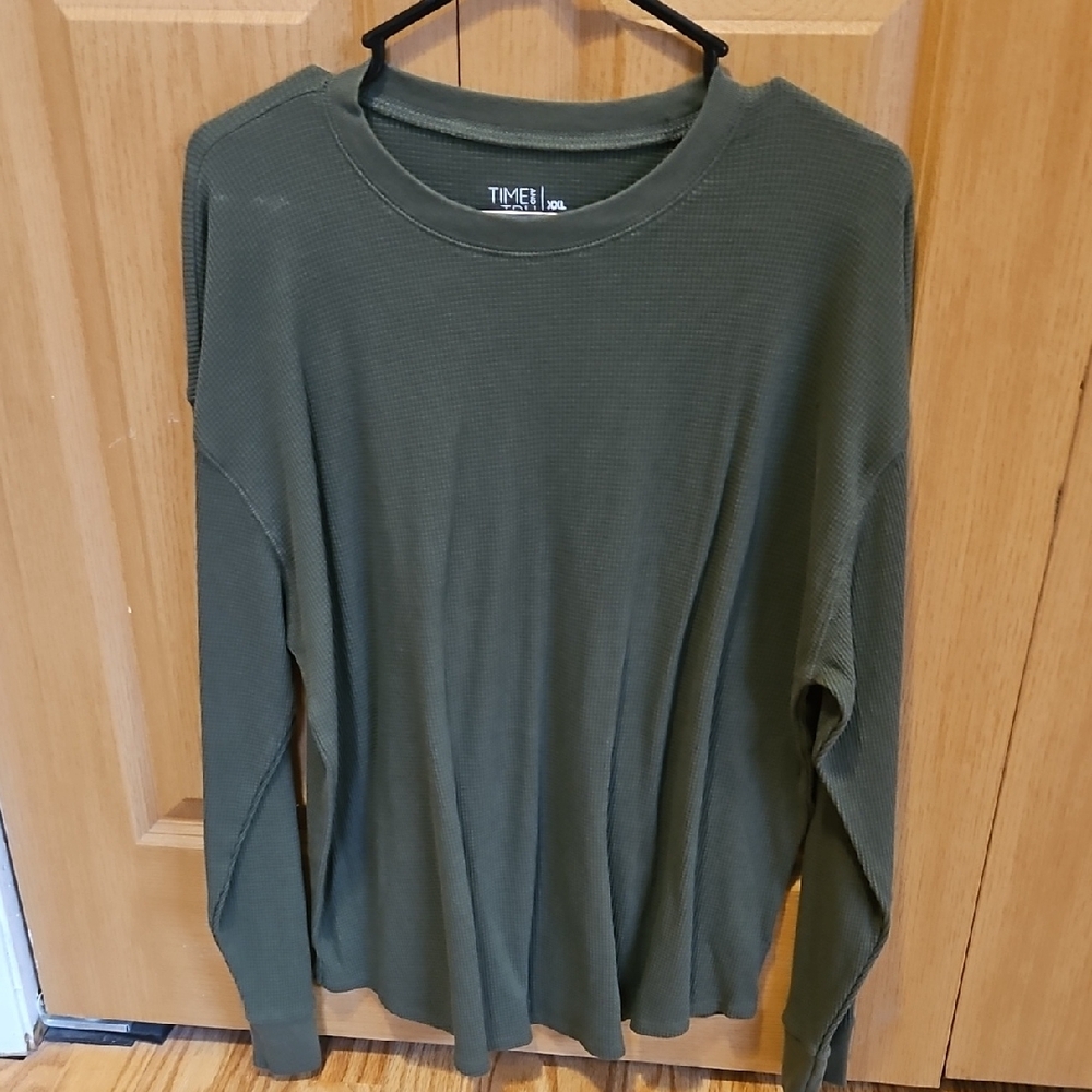 Time and Tru Olive Long Sleeve Top